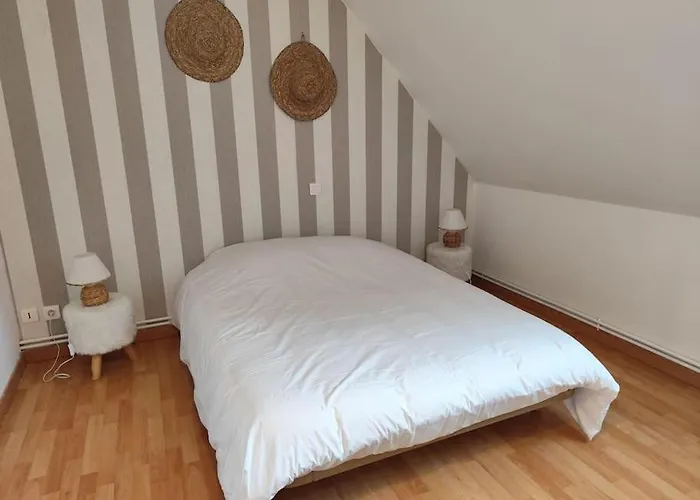 La Muche Valéricaine, Coeur De Ville, Jardin *