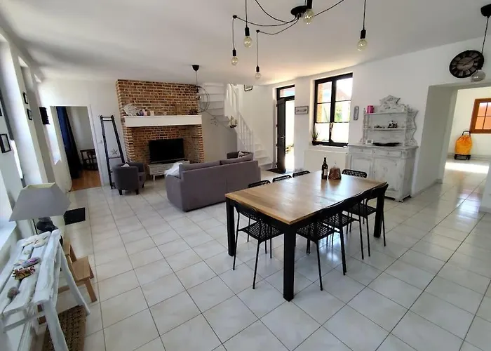 La Muche Valéricaine, Coeur De Ville, Jardin Hébergement de vacances *